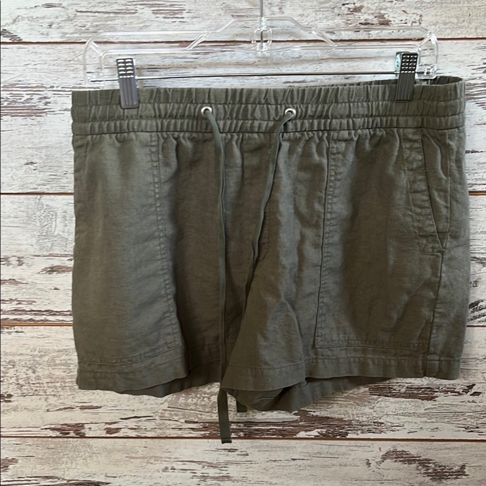GAP Green Cargo Shorts with Elastic Waistband